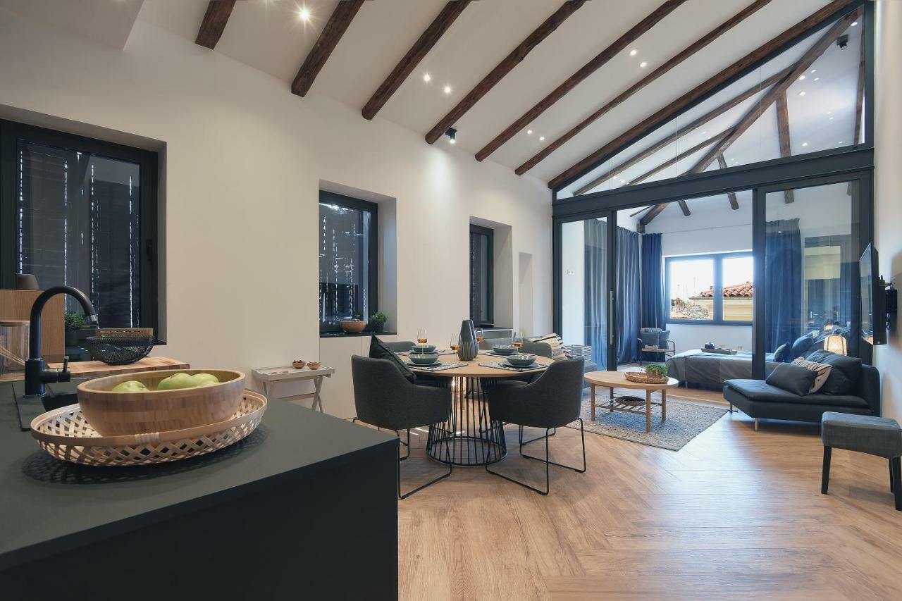 Luxury Apartment Jana With Private Parking Pula Extérieur photo